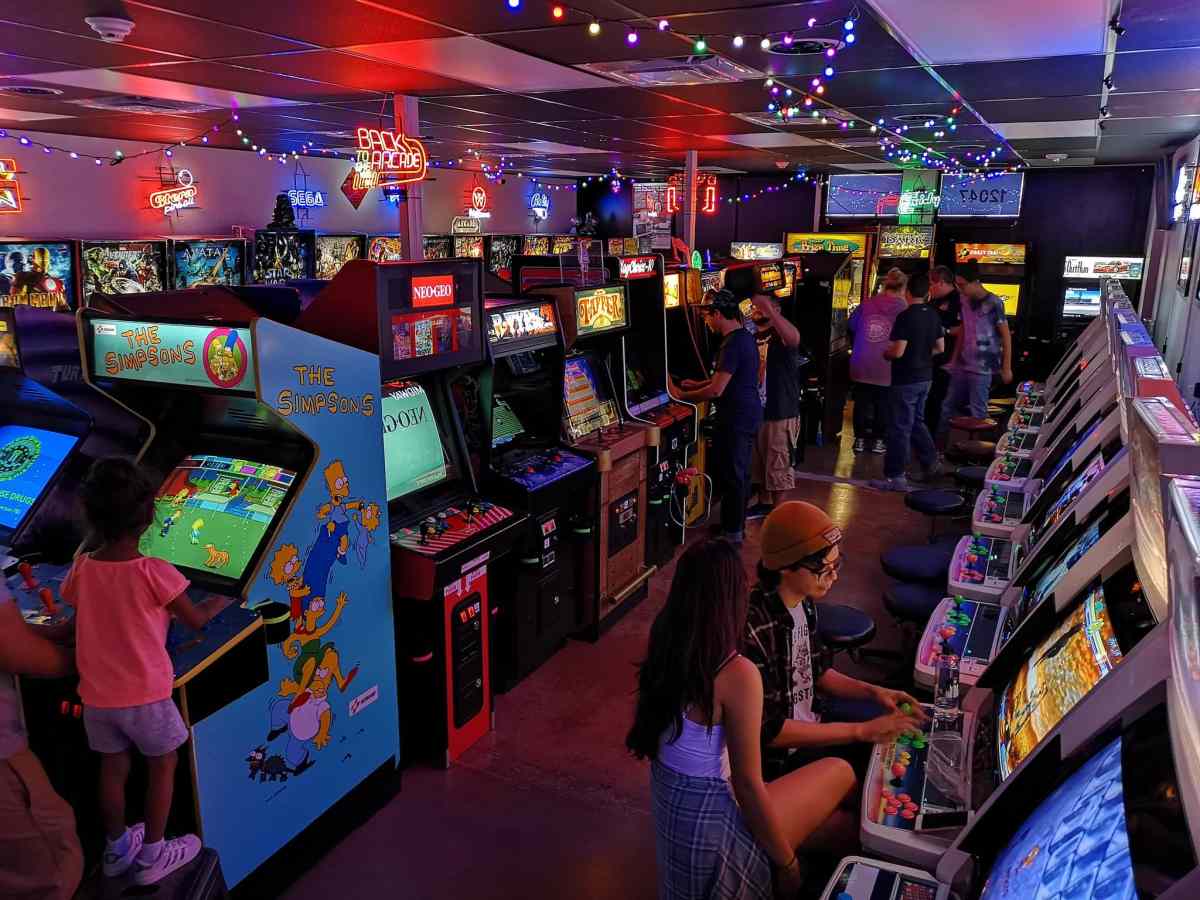 Neon lights at Arcade Odyssey